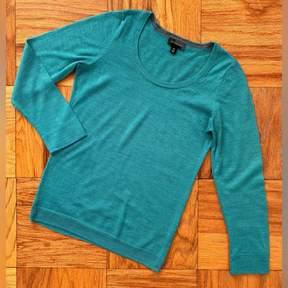 The Limited Lightweight Teal Sweater Size XS